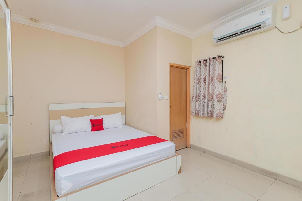 雅加达 Reddoorz Syariah Near Stasiun Karet酒店 外观 照片