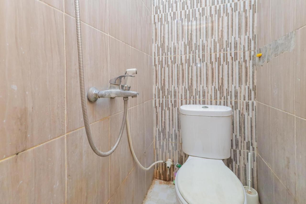 雅加达 Reddoorz Syariah Near Stasiun Karet酒店 外观 照片