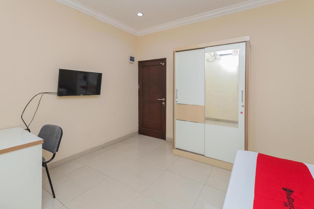 雅加达 Reddoorz Syariah Near Stasiun Karet酒店 外观 照片